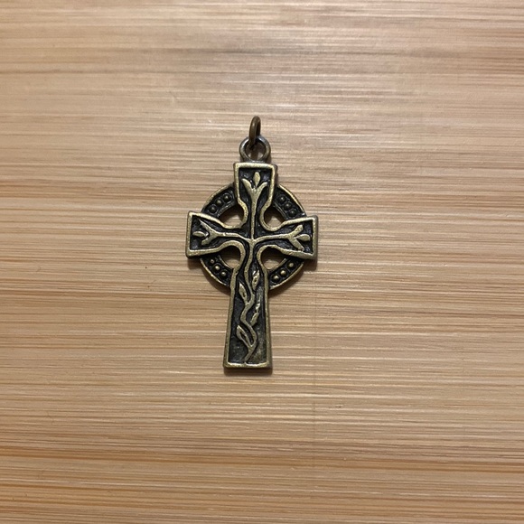 James Avery - Picture 1 of 3